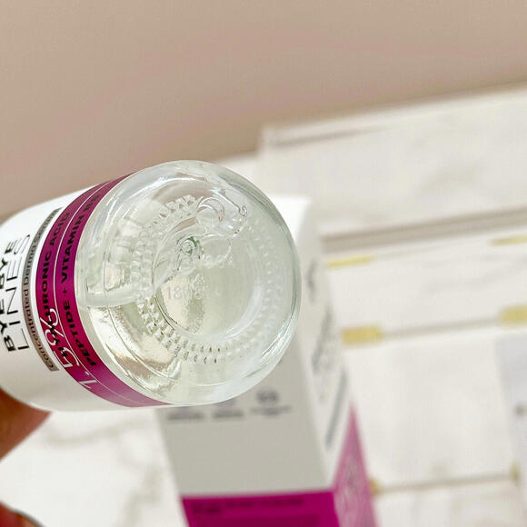 It Cosmetics Bye Bye Lines Hyaluronic Acid Serum Set 2 - Picture 5 of 5